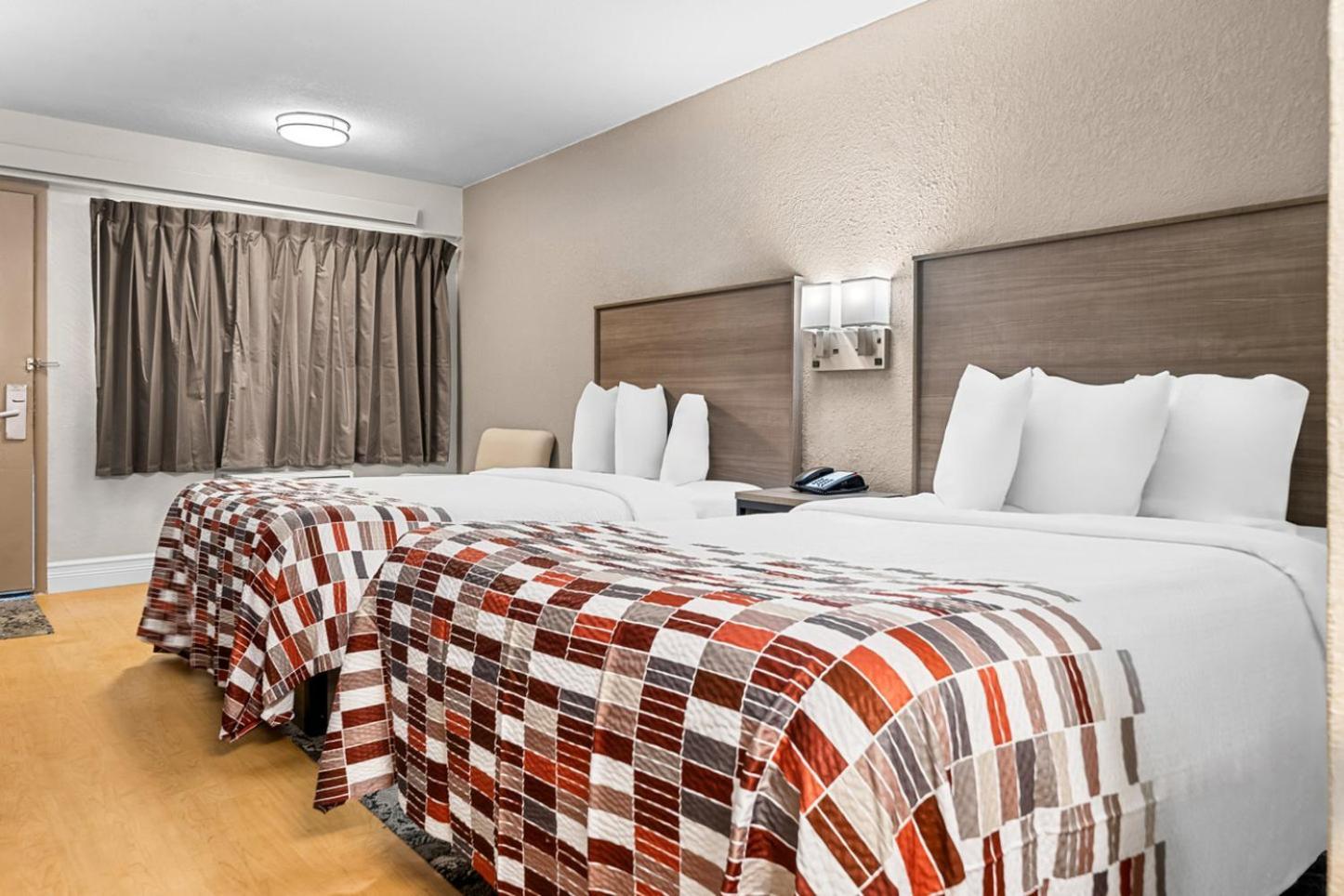 Red Roof Inn Tampa Fairgrounds - Casino Mango Buitenkant foto