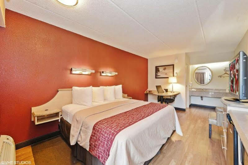 Red Roof Inn Tampa Fairgrounds - Casino Mango Buitenkant foto